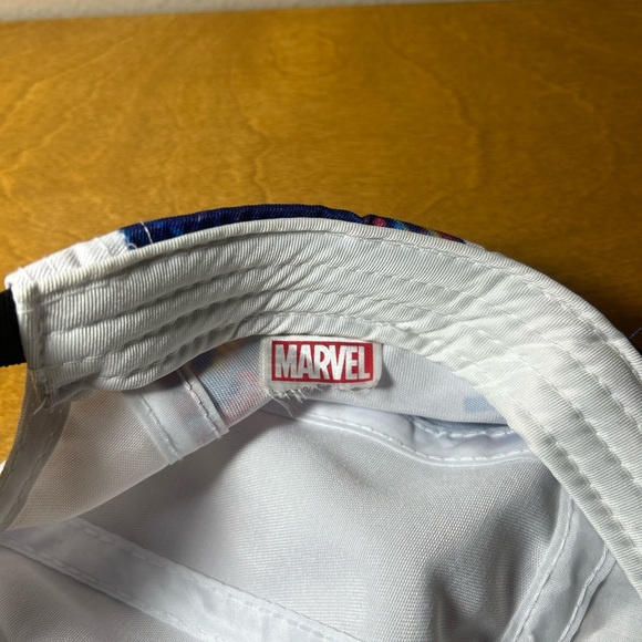 Disney Spider-Man: Miles Morales Artist Series Hat by Mateus Manhanini (MARVEL) - Picture 11 of 14